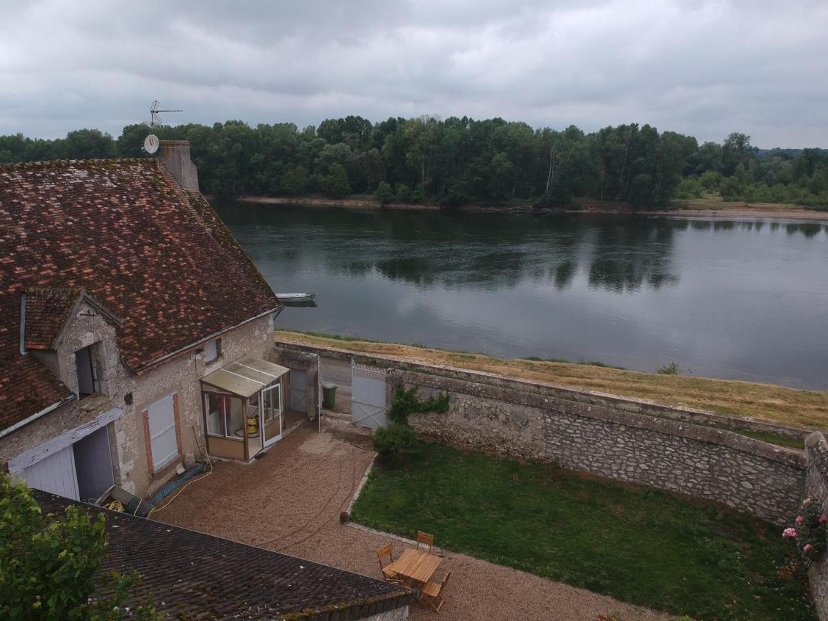 Отель La Boisselee Saint-Dye-sur-Loire Экстерьер фото